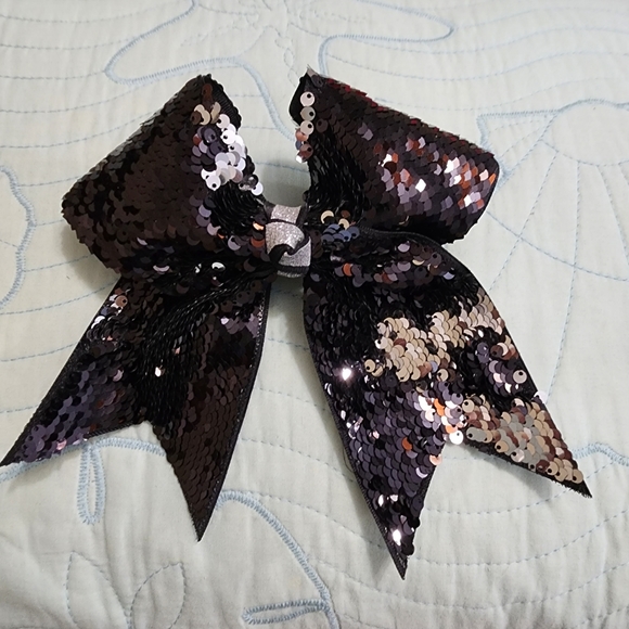 Black and Silver sequin Cheer bow - Picture 2 of 7